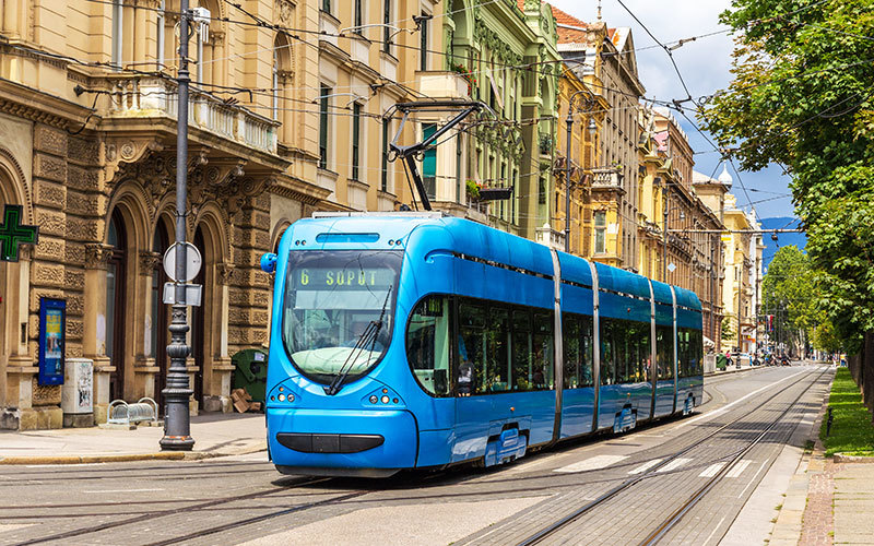 20 Common Mistakes to Avoid When Moving Abroad 8 Zagreb Tram