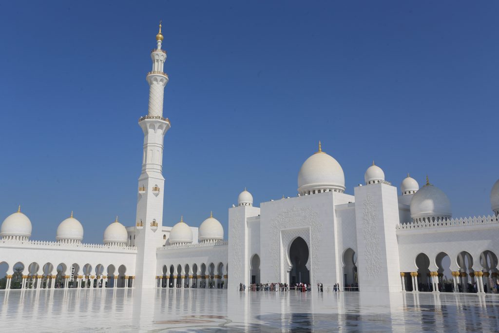How To Get From Dubai Airport To Abu Dhabi Best Way 6 dubai airport to Abu Dhabi, How To Get From Dubai Airport To Abu Dhabi, dubai to abu dhabi airport bus