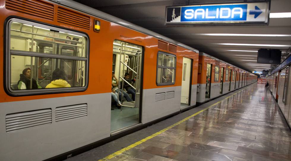 How To Get From Mexico City Airport To City Center Best Way 2 Mexico City Metro Card, Mexico City Metro Map, Metro Mexico Airport, Mexico City airport to city center, Mexico City airport to city, How To Get From Mexico City Airport To City Center