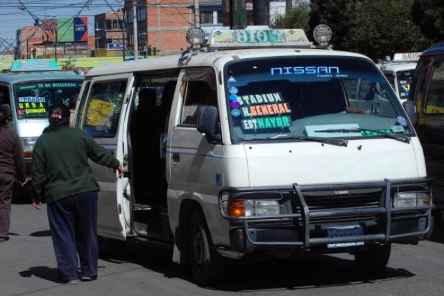 How To Get From La Paz Airport To City Center Best Way 3 Minivan La Paz Airport, Shared Van La Paz Airport, La Paz airport to city center, La Paz airport to city, How To Get From La Paz Airport To City Center