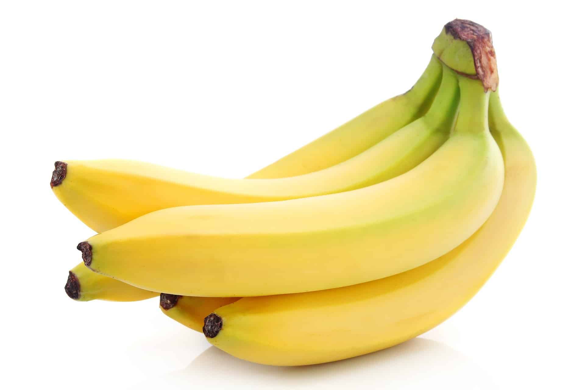 How to Avoid Food Poisoning While Traveling: Tips And Mistakes To Avoid 3 Bananas