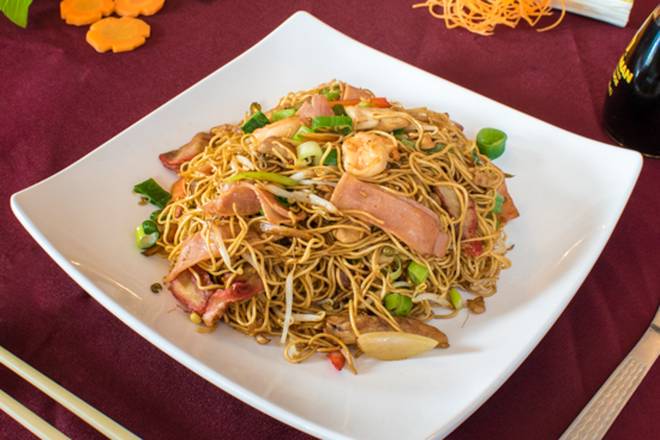 Best Costa Rican Food: 50 Best Costa Rican Dishes And Traditional Food in Costa Rica To Try 15 Costa Rican food, food in Costa rica, costa rican dishes, Costa Rican cuisine, Chop Suey