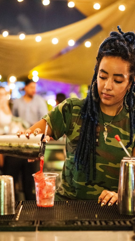 Colombia travel tips, things to know before visiting Colombia, facts about Colombia, Nightlife