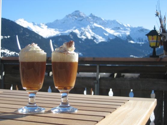 Drinks In Switzerland - 14 Best Swiss Beverages And Non Alcoholic Swiss Drinks 7 Schümli Pflümli, drinks in switzerland, swiss beverages, swiss drinks,