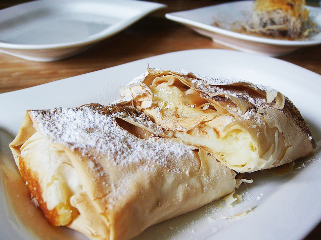 Best Greek Food: Best 40 Greek Dishes And Food in Greece To Try 1 Greek Food, Greek Dishes, Greek cuisine, Food in Greece, traditional food in Greece, Greece desserts, Greece drinks, Bougasta