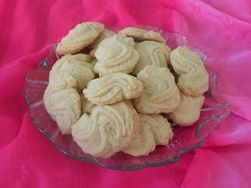 Best Cypriot Food - Best 40 Cypriot Dishes And Food in Cyprus To Try 27 Koulourouthkia Kypriaka Cypriot
