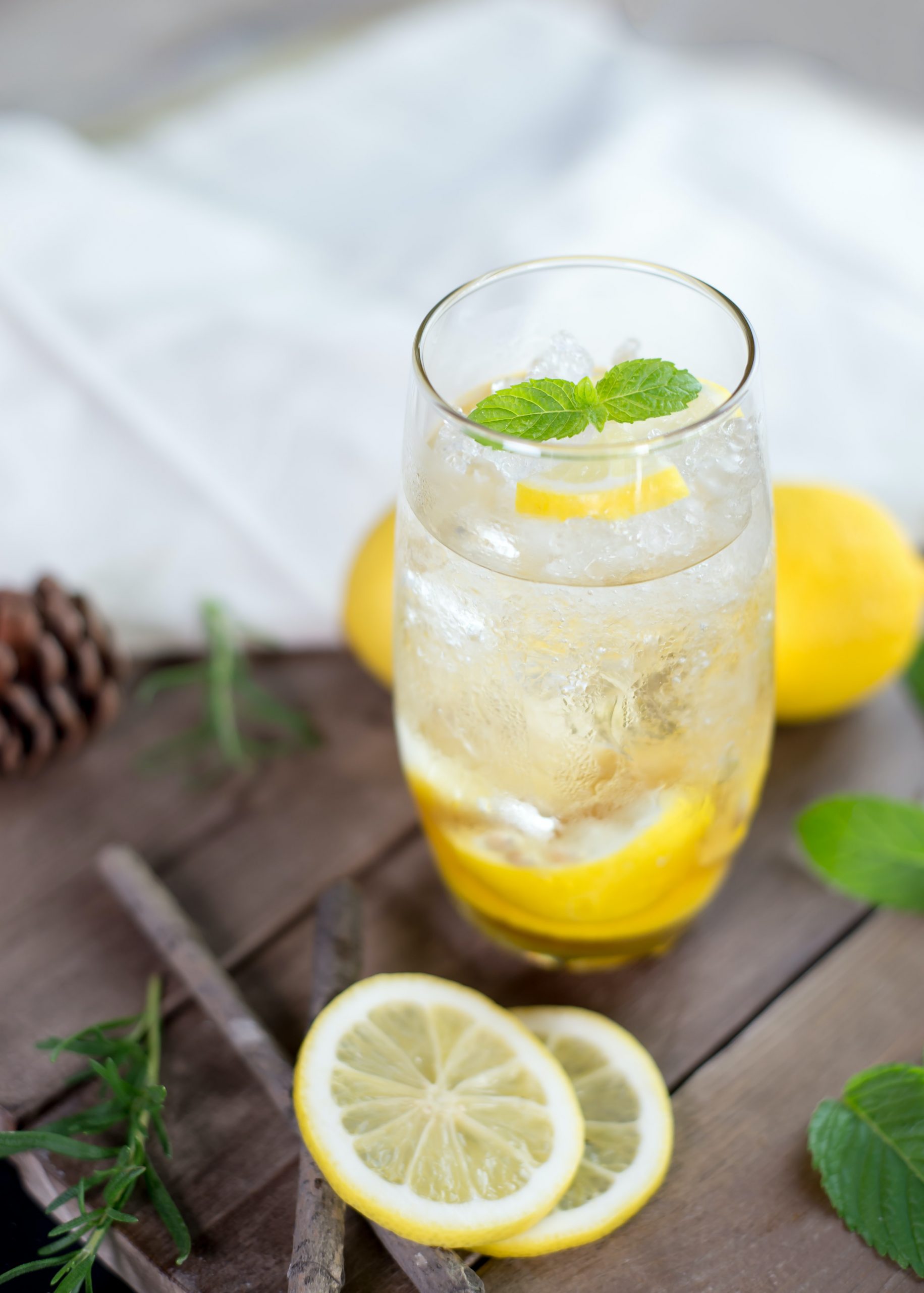 Greek Drinks: 20 Best Greek Beverages And Non Alcoholic Drinks In Greece 19 Drinks in Guatemala, drinks in Guatemala, Guatemalan drinks, Lemonade With Soda