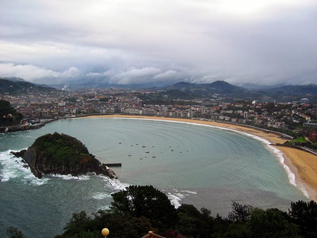 12 Best Beaches in Spain That You Can't-Miss 1 San Sebastian La Concha, best beaches in Spain
