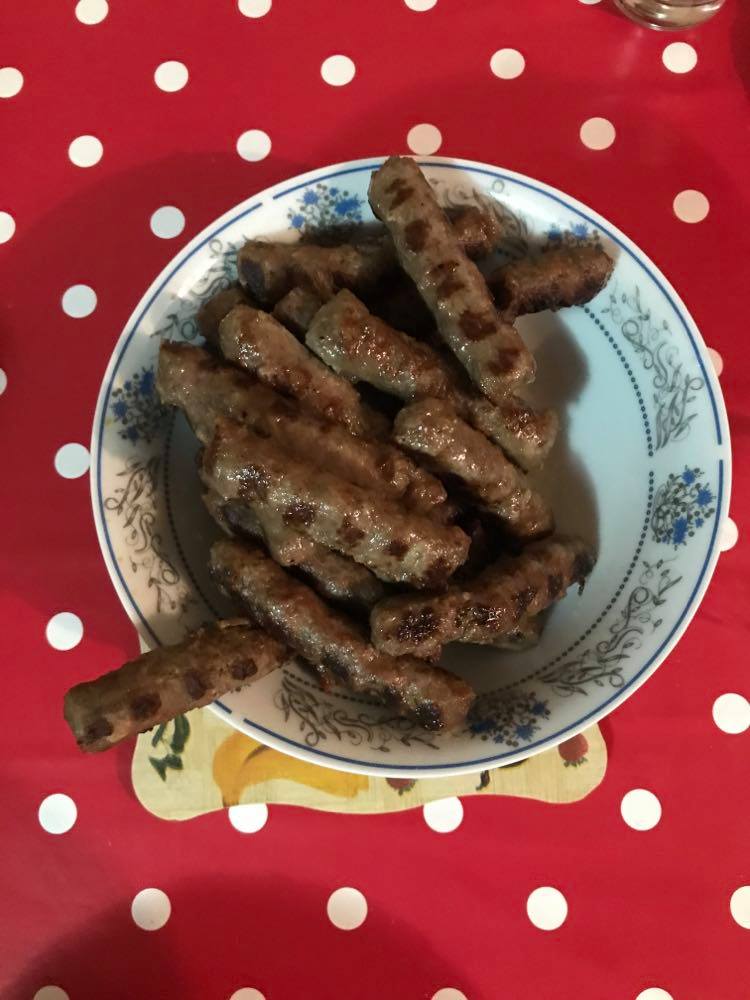 5 Most Popular Dishes In The Balkans (Recipe Guide) Tips And Calories, Serbian Food: Best Serbian Dishes And Food in Serbia To Try