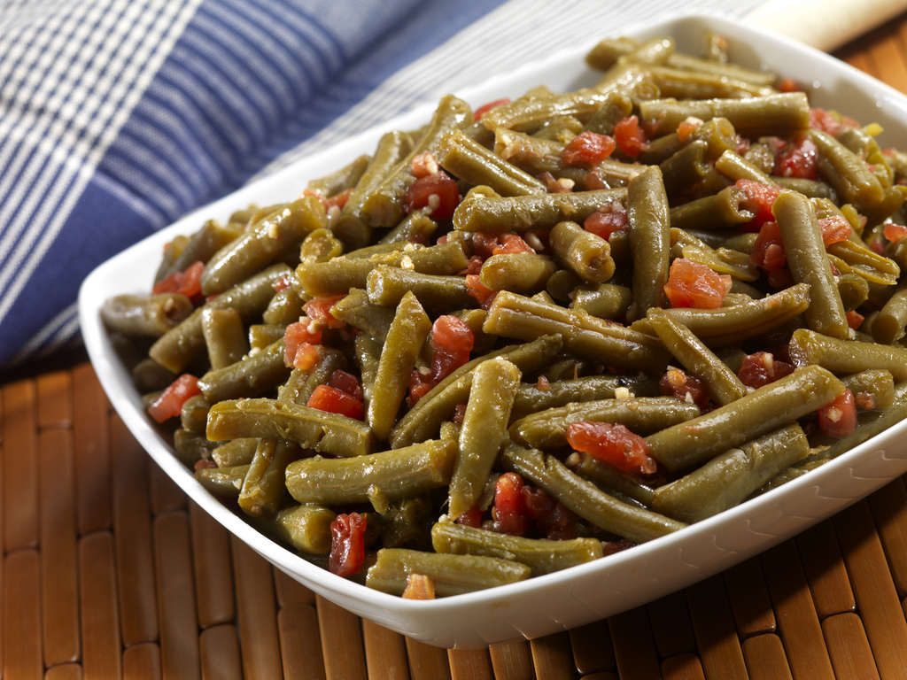 Best Greek Food: Best 40 Greek Dishes And Food in Greece To Try 15 The Fassolakia Lathera, Greek Food, Greek Dishes, Greek cuisine, Food in Greece, traditional food in Greece, Greece desserts, Greece drinks