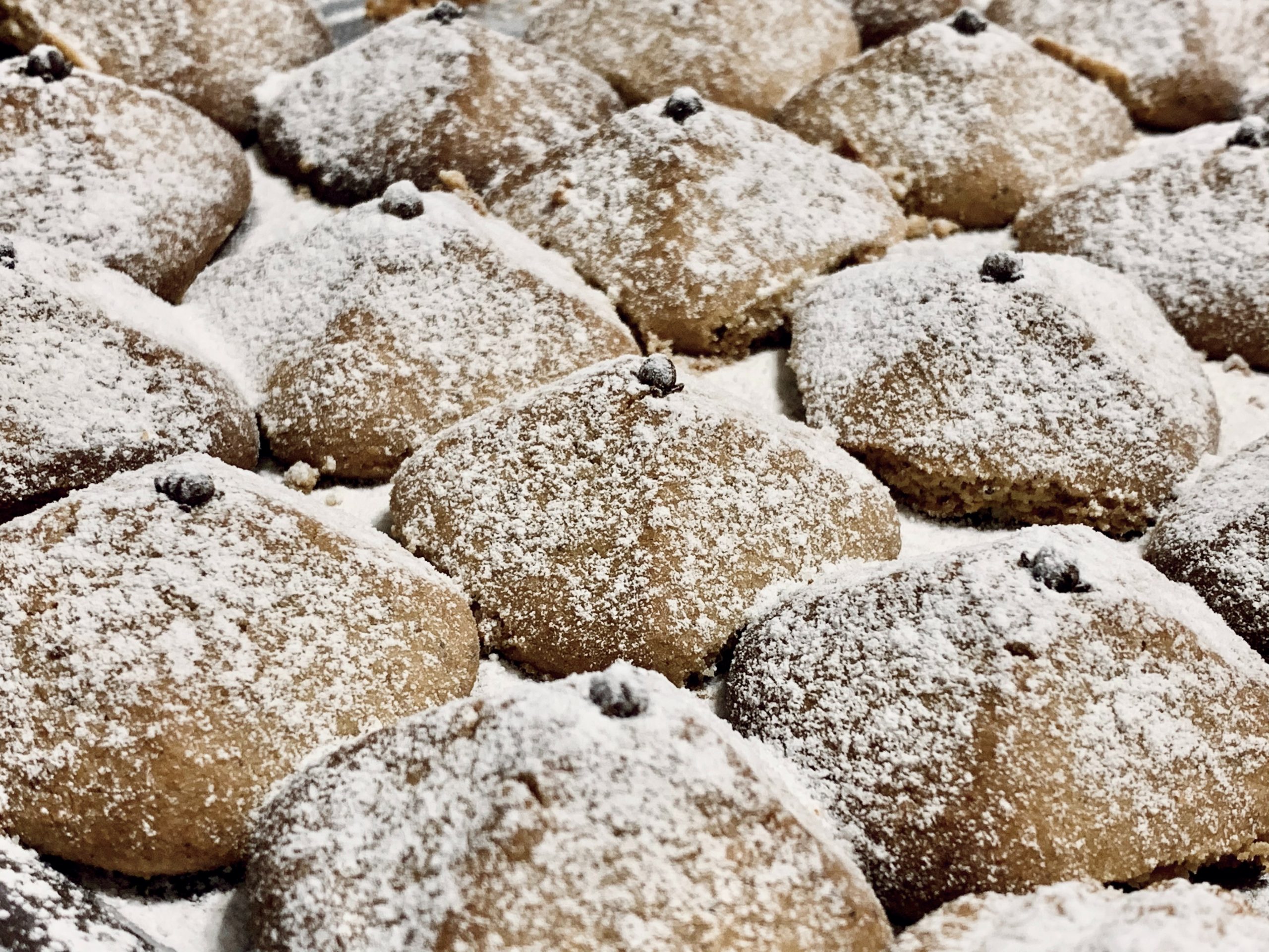 Best Greek Food: Best 40 Greek Dishes And Food in Greece To Try 34 desserts in Greece, Greece desserts, Kourabiethes