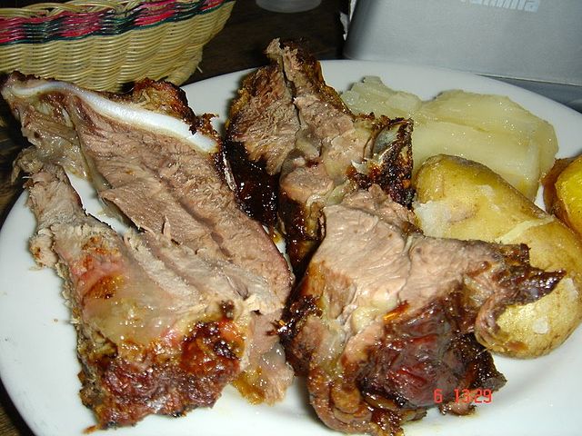 Mamona, food in Colombia, Colombian food, traditional food in Colombia, Colombian dishes, Colombian cuisine
