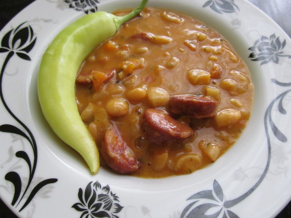 Best Serbian Food: 55 Best Serbian Dishes And Traditional Food in Serbia To Try 26 Pasulj