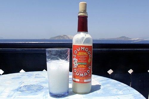 Greek Drinks: 20 Best Greek Beverages And Non Alcoholic Drinks In Greece 22 Cypriot drinks, drinks in Cyprus, Cypriot Beverages, beers in Cyprus, Soumada