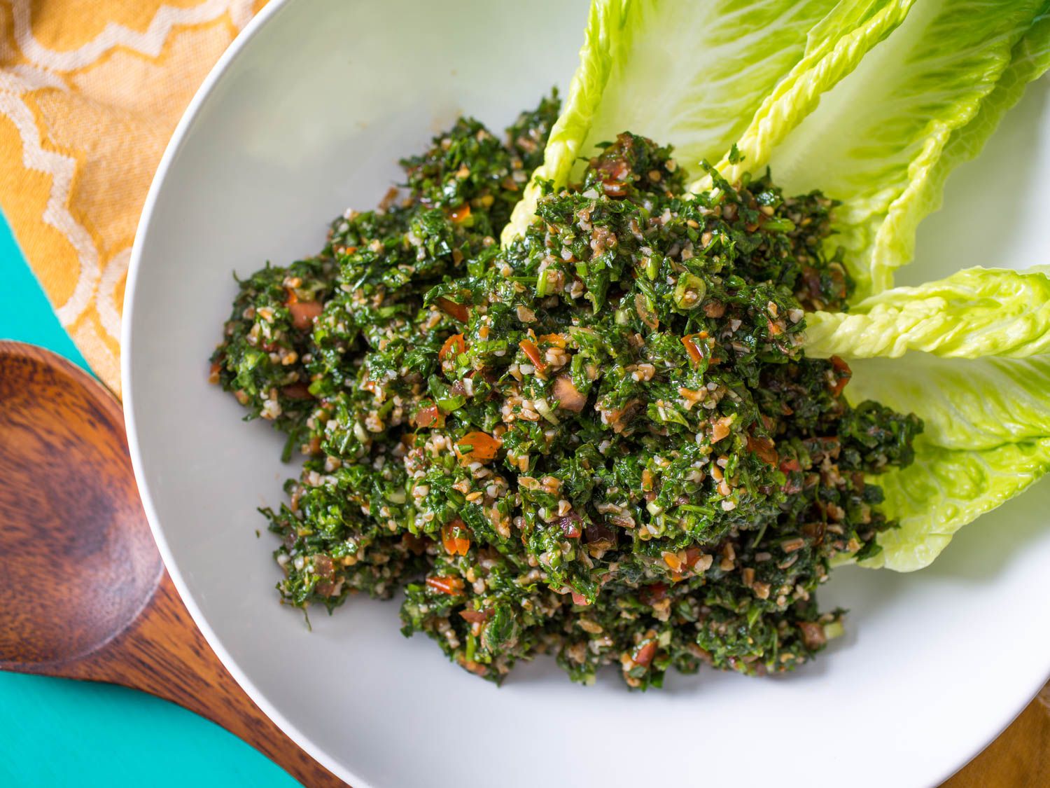 Why This Mediterranean Small-Plate Tradition Is Perfect For Entertaining: How to Host a Greek Feast Without Complicated Recipes 8 Tabbouleh