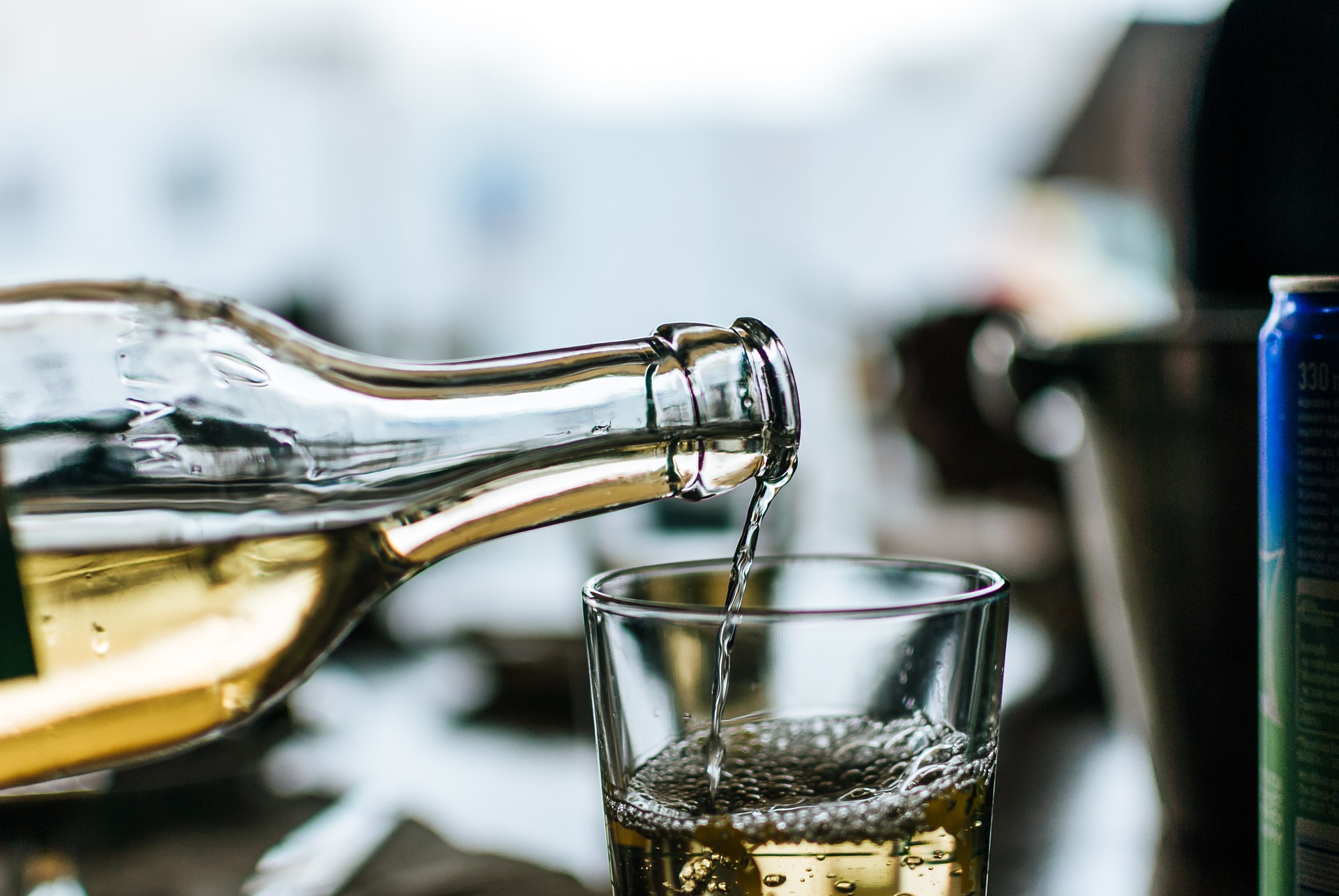 Best Greek Food: Best 40 Greek Dishes And Food in Greece To Try 21 Retsina wine, greece drinks ,Greece beverages, drinks in Greece