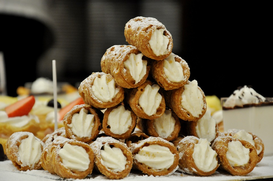 1.5 Cannoli
