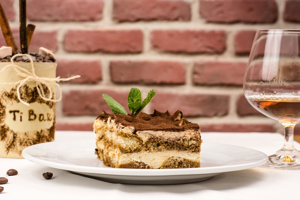 40 Italian Dishes You Must Try Before You Die 33 Tiramisu, Italian Food, Italian cuisine, traditional Italian food, food in Italy, Italian dishes