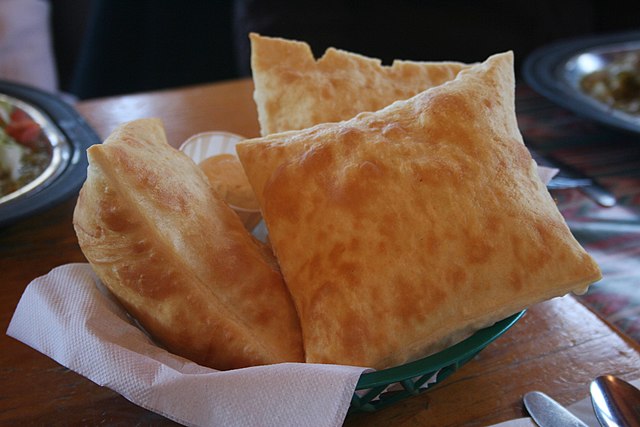 40 The Best Mexican Foods Everyone Should Try At Least Once 34 MEXICAN DISHES, FOOD IN MEXICO, MEXICAN CUISINE, MEXICAN FOODS, MEXICAN DESSERTS, SOPAPILAS