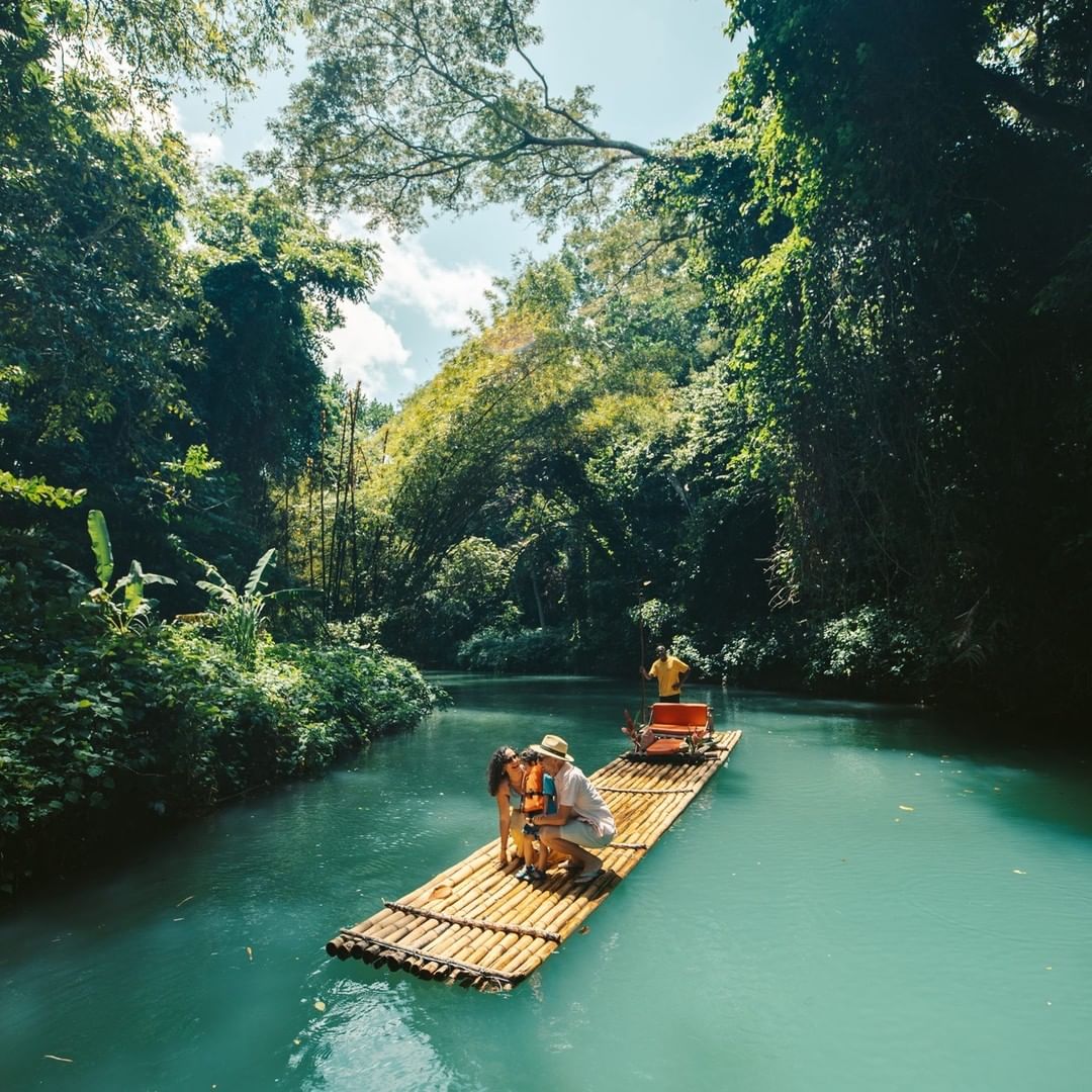 Comparison Dominican Republic vs Jamaica - Which is a Better Trip? 32 Jamaica instagram spots, most instagrammable places in Jamaica, Jamaica photos, Jamaica photography, Martha Brae River