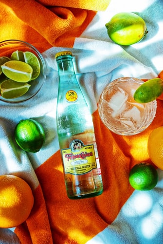 40 The Best Mexican Foods Everyone Should Try At Least Once 36 MEXICAN DRINKS, DRINKS IN MEXICO, MEXICAN CUISINE, MEXICAN BEVERAGE, TOPO CHICO, MEXICAN WATER
