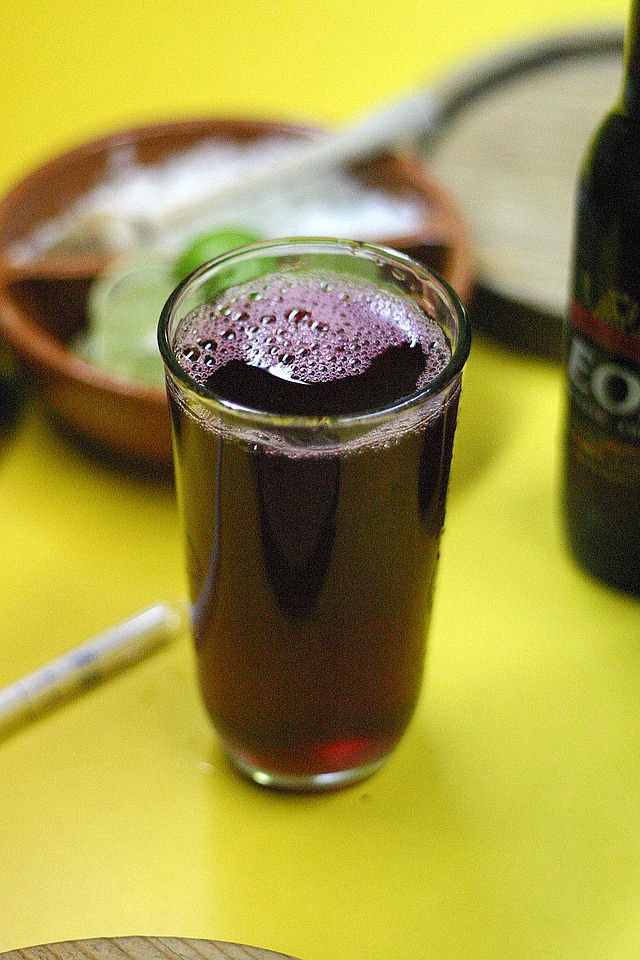 Mexican Drinks - 20 Best Mexican Beverages And Non Alcoholic Drinks In Mexico 22 Mexican drinks, Non-alcoholic drinks in Mexico, Mexican beverages, Agua de Jamaica