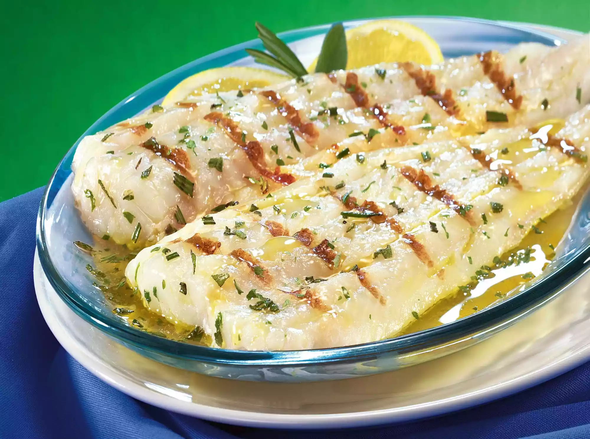 Bacalao al pil pil, Spanish Food, spanish cuisine, traditional spanish food, food in Spain, Spanish dishes