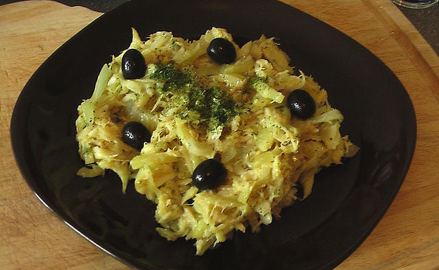 12 Culture Shocks Americans Experience When Visiting Portugal 6 Bacalhau a Bras wiki