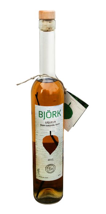 Iceland Drinks: 11 Best Iceland Beverages And Non Alcoholic Drinks In Iceland 12 Bjork Liquor Iceland, iceland drinks, iceland beverages, drinks in iceland, icelandic drinks
