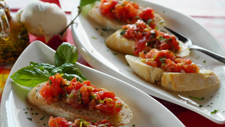 40 Italian Dishes You Must Try Before You Die 22 Bruschetta, Italian Food, Italian cuisine, traditional Italian food, food in Italy, Italian dishes