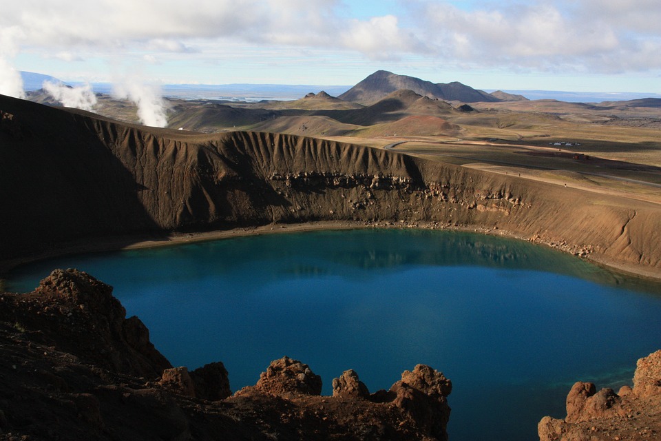 40 Most Instagrammable Places In Iceland 42 Lake Víti, iceland instagram spots, most instagrammable places in Iceland, Iceland photos, Iceland photography