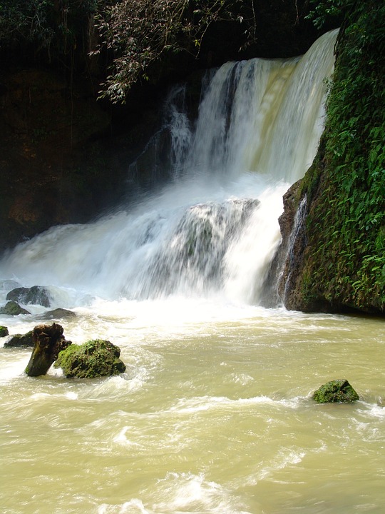 Comparison Dominican Republic vs Jamaica - Which is a Better Trip? 37 Jamaica instagram spots, most instagrammable places in Jamaica, Jamaica photos, Jamaica photography, Mayfield Falls