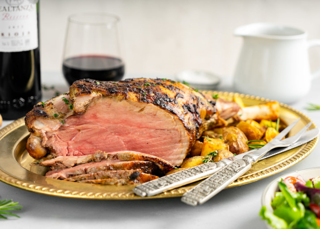 Best Icelandic Food - 40 Best Icelandic Dishes And Iceland Traditional Food To Try 24 Ofnbakað lambalæri, iceland food, iceland street food, food in iceland, iceland cuisine, iceland traditional food, icelandic cuisine, icelandic dishes, icelandic food, Slatur