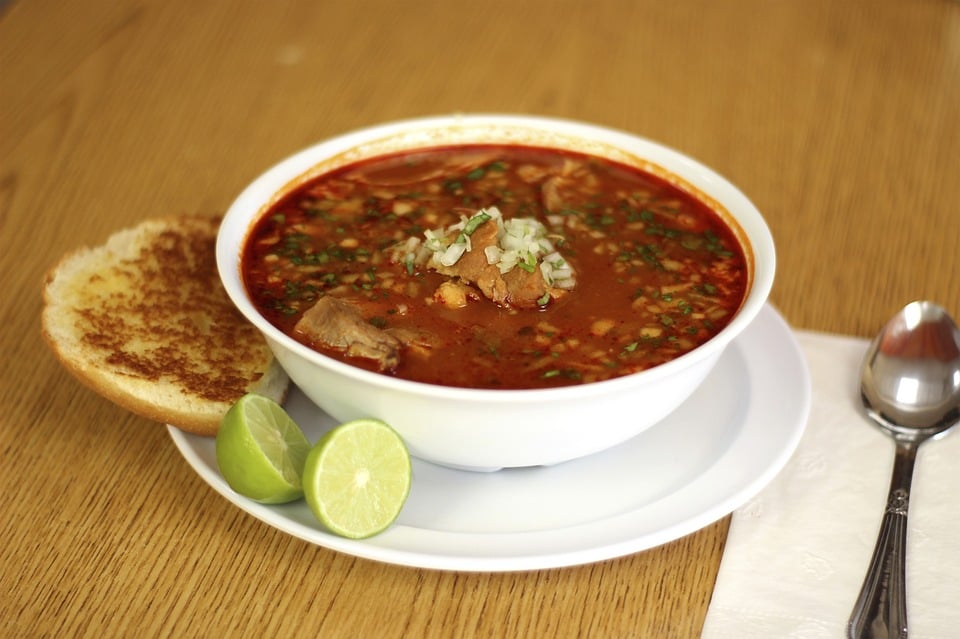 This Traditional Mexican Dish Is Easier to Make Than Most People Think: How to Make Pozole the Way Mexicans Do 1 How To Make Homemade Pozole (Recipe Guide)