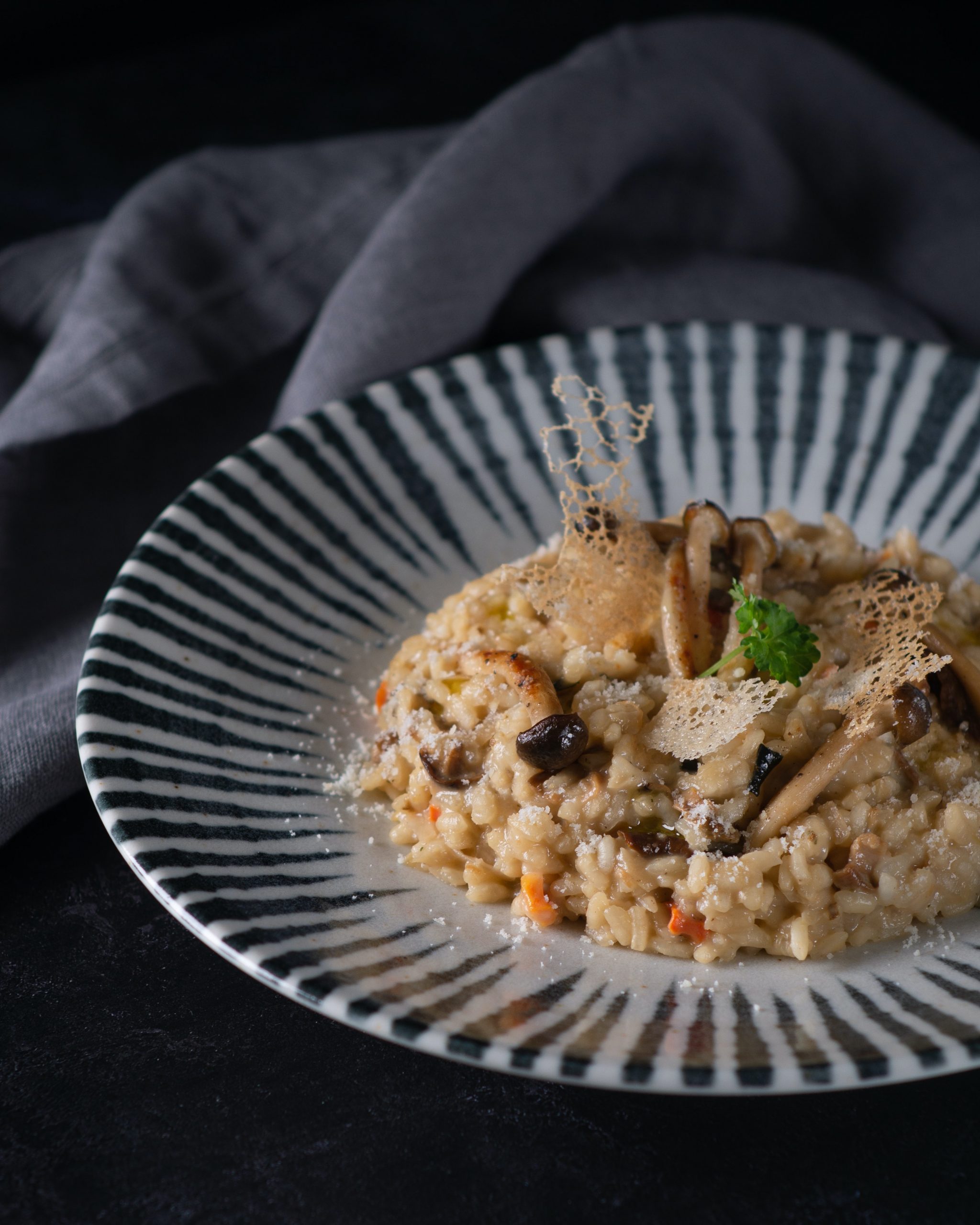 40 Italian Dishes You Must Try Before You Die 5 Italian Food, Italian cuisine, traditional Italian food, food in Italy, Italian dishes, Risotto