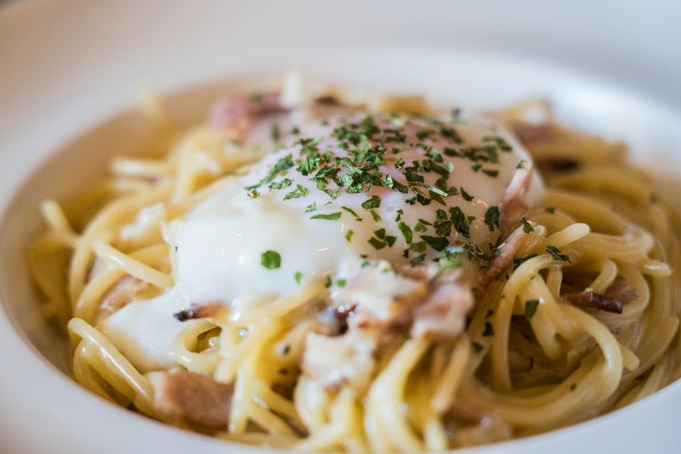 40 Italian Dishes You Must Try Before You Die 3 Pasta Carbonara,
Italian Food, Italian cuisine, traditional Italian food, food in Italy, Italian dishes , Best Italian Food