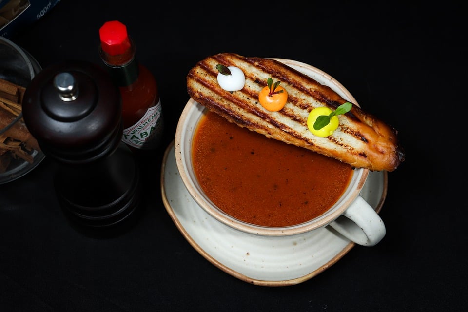 Gazpacho, Spanish Food, spanish cuisine, traditional spanish food, food in Spain, Spanish dishes