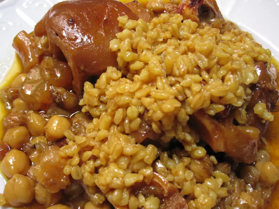 morrocan food, food in morocco, morrocan cuisine, morocan dishes, traditional morrocan food, Trotters