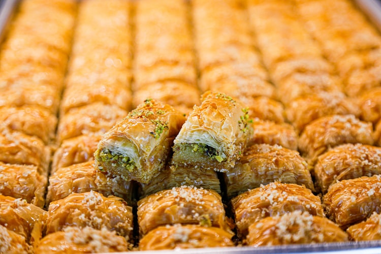Best Bulgarian Food - Best Bulgarian Dishes And Traditional Food In Bulgaria To Try 32 Bulgarian Food, Bulgarian cuisine, Traditional Bulgarian Food, food in Bulgaria, Bulgarian dishes, dessert in Bulgaria, Bulgarian dessert, Baklava