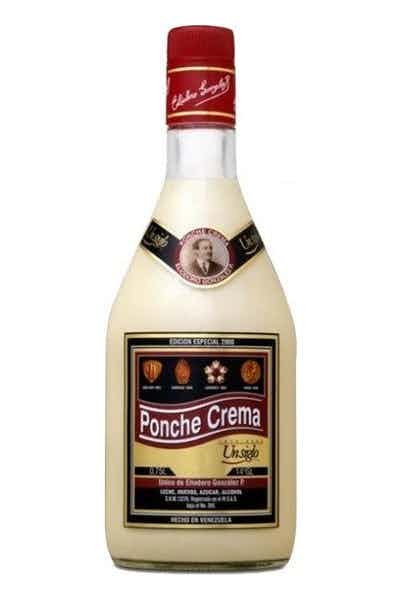 Drinks in Aruba - 26 Best Aruba Drinks to Try When You Visit this Caribbean Island 7 Aruba Food, Aruba cuisine, Traditional Aruban Food, food in Aruba, drinks in Aruba, Aruba dishes, Aruban drinks, Ponche Crema Liquor
