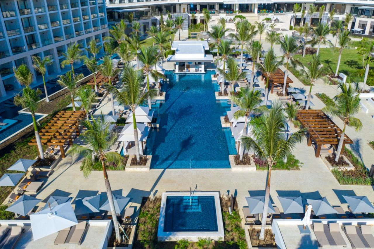 TOP 20 BEACH RESORTS IN PUNTA CANA: WHERE TO STAY IN PUNTA CANA 13 where to stay in punta cana, beach resorts in punta cana, hyatt zilara cap cana