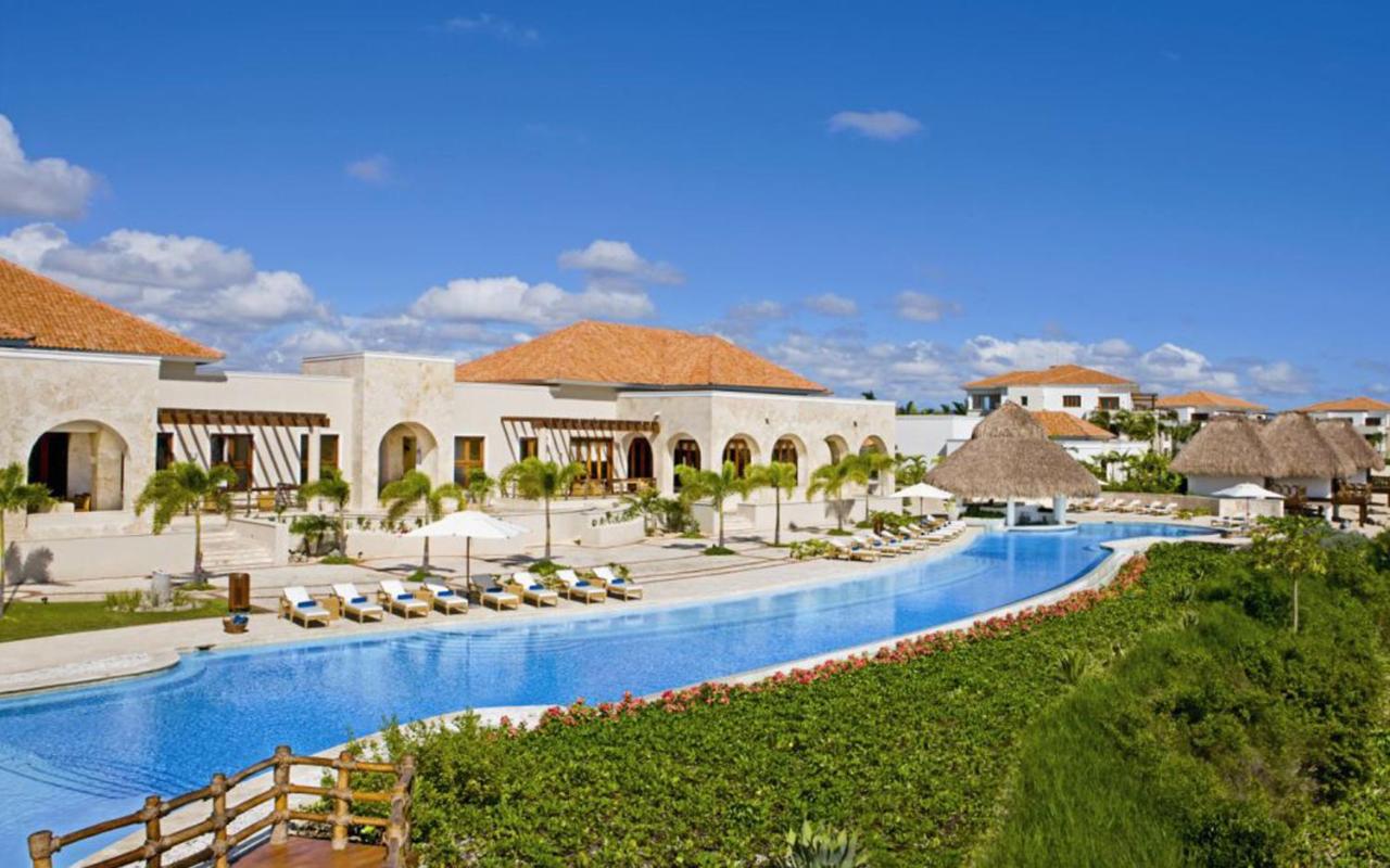 TOP 20 BEACH RESORTS IN PUNTA CANA: WHERE TO STAY IN PUNTA CANA 17 where to stay in punta cana, beach resorts in punta cana, Xeliter Golden Bear Lodge & Golf