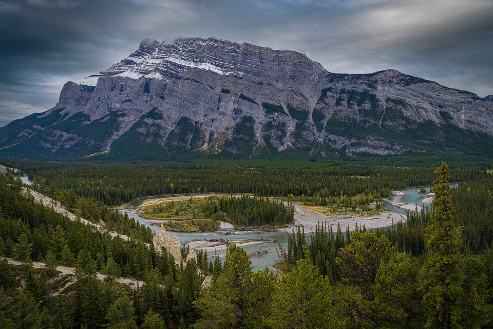 Canada instagram spots, most instagrammable places in Canada, instagrammable places in Canada, Canada photography, Canada photos, Banff National Park