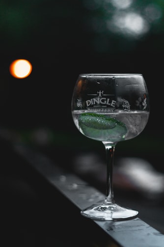 Best Irish Food - 38 Best Irish Dishes And Traditional Food In Ireland To Try 40 Irish Drink, Irish cuisine, Traditional Irish Food, drinks in Ireland, Irish dishes, Dingle Gin