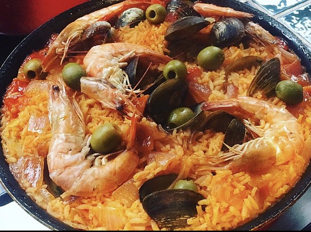Peruvian Food, Peruvian cuisine, Traditional Peruvian Food, food in Peru, Peruvian dishes, Arroz con camarones