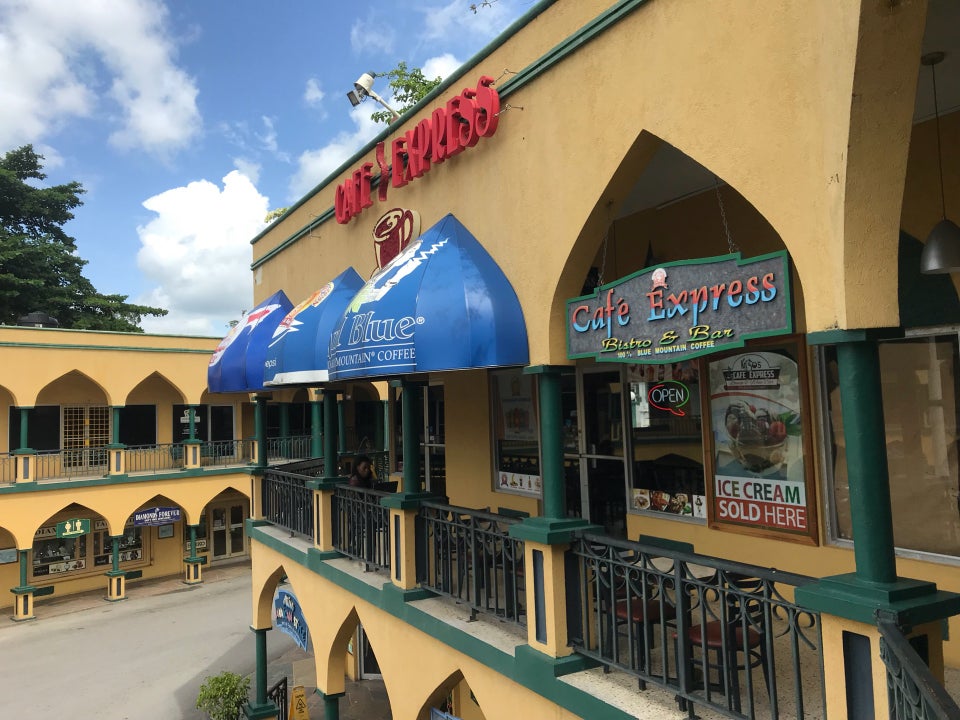 Ocho Rios Food - 30 Best Restaurants In Ocho Rios And Where To Eat 30 restaurants in ocho rios 2400, best restaurants in ocho rios 170, ocho rios food, where to eat in ocho rios, Cafe Express