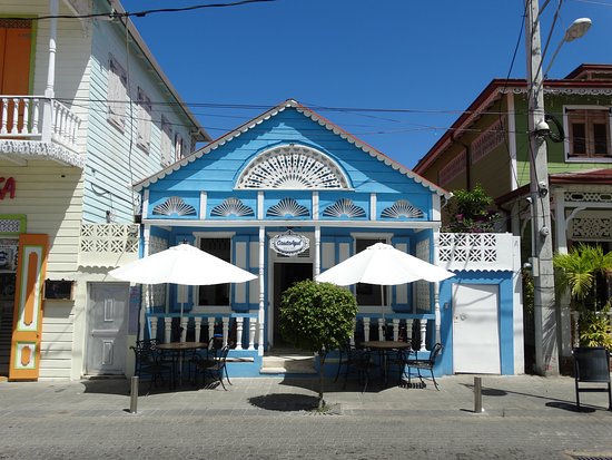Puerto Plata Food - 30 Best Restaurants In Puerto Plata And Where To Eat 25 restaurants in puerto plata, puerto plata food, best restaurants in puerto plata, puerto plata restaurants, where to eat in puerto plata, casita azul