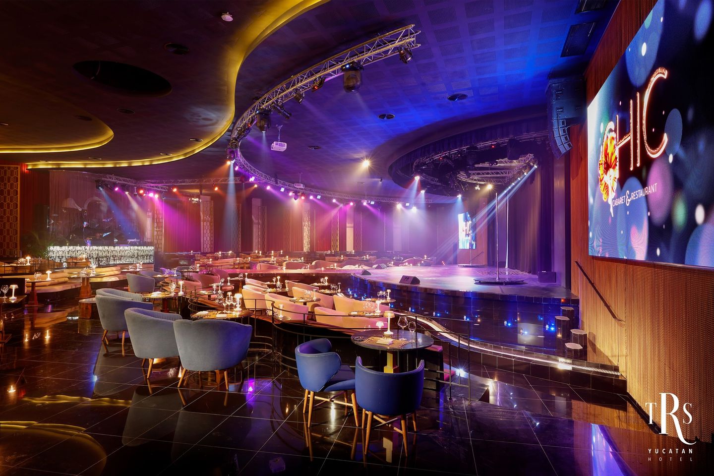 Punta Cana Food - 30 Best Restaurants in Punta Cana And Where to Eat 19 restaurants in punta cana, best restaurants in punta cana, punta cana food, where to eat in punta cana, chic cabaret and restaurant