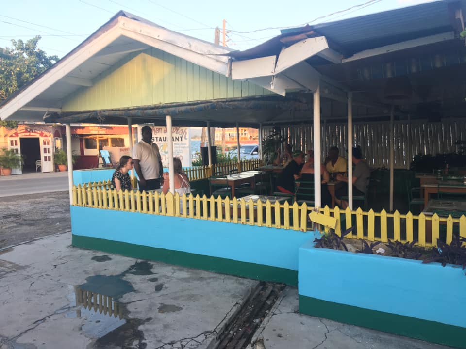 restaurants in negril, best restaurants in negril, where to eat in negril, negril food, negril restaurants, chicken lavish restaurant