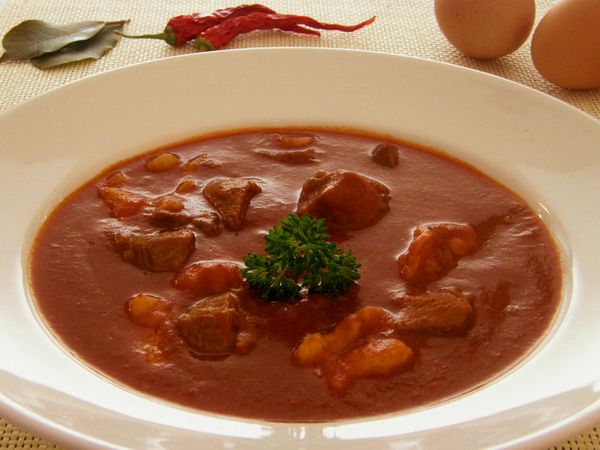 Best Croatian Food - 53 Best Croatian Dishes And Traditional Food In Croatia To Try 16 Croatia Food, Croatia cuisine, Traditional Croatia Food, food in Croatia, Croatian dishes, Croatian food, Croatian dishes, Croatian cuisine, Čobanac